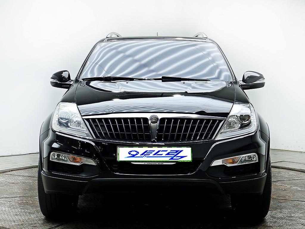 Ssangyong Rexton - Vista 3