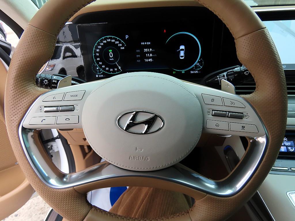 HYUNDAI Grandeur - Vista 8