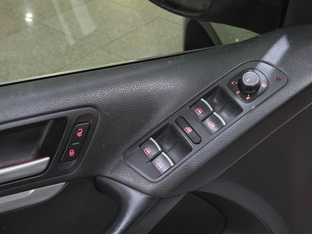 Volkswagen Tiguan 2016 Plateado - Importación desde Corea - HF Imports Iquique - Foto 15