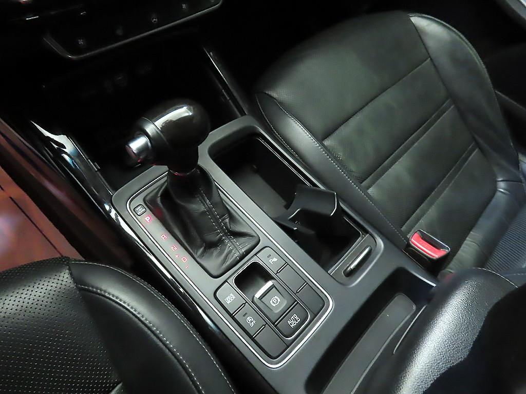 KIA Sorento - Vista 12