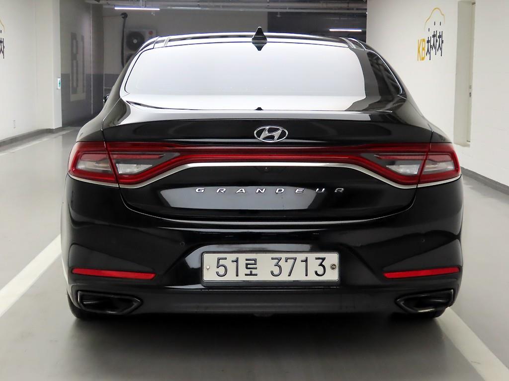 HYUNDAI Grandeur - Vista 3