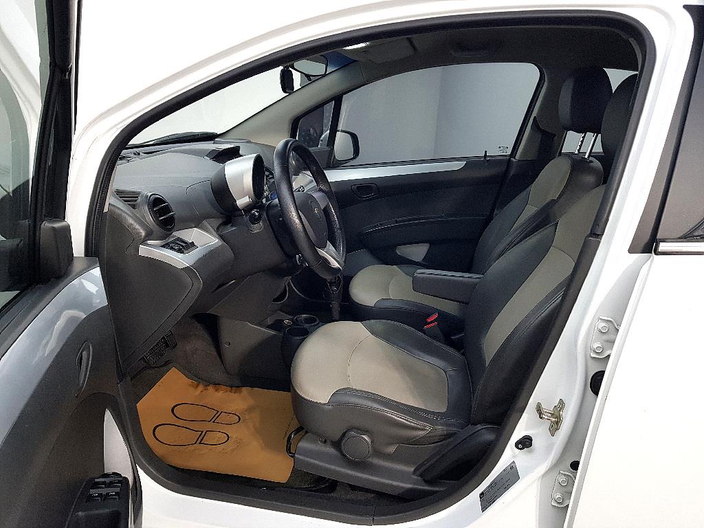 Chevrolet Spark - Vista 7