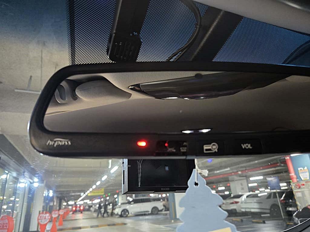 HYUNDAI Grandeur 2011 Negro - Importación desde Corea - HF Imports Iquique - Foto 15