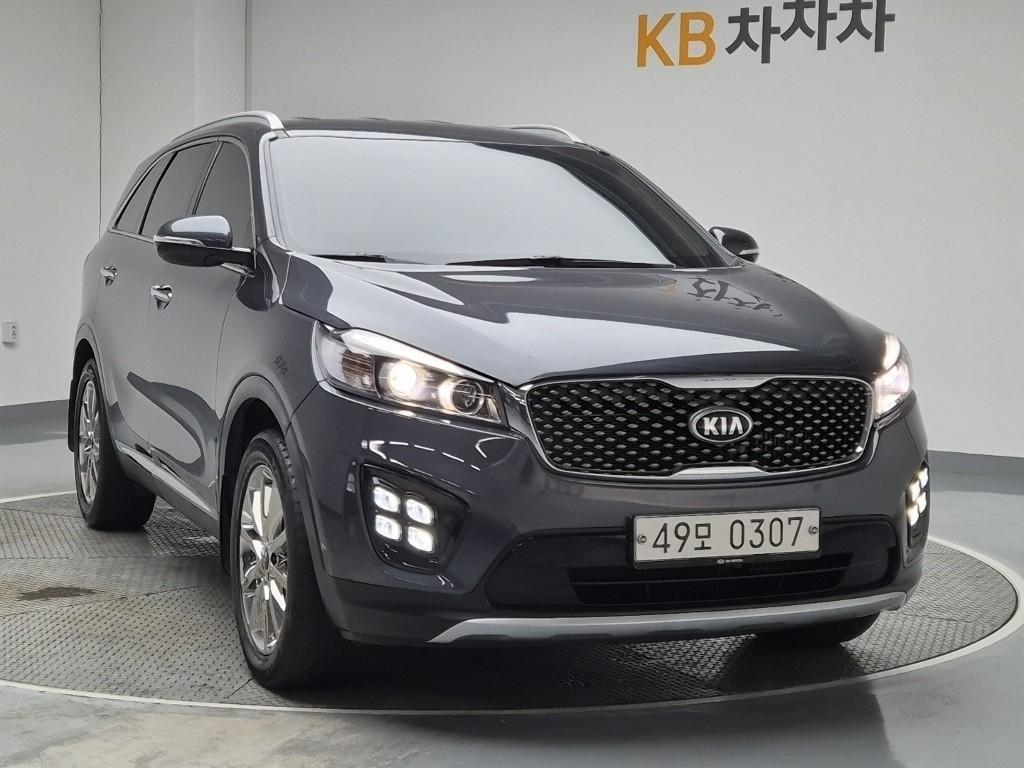 KIA Sorento - Vista 4
