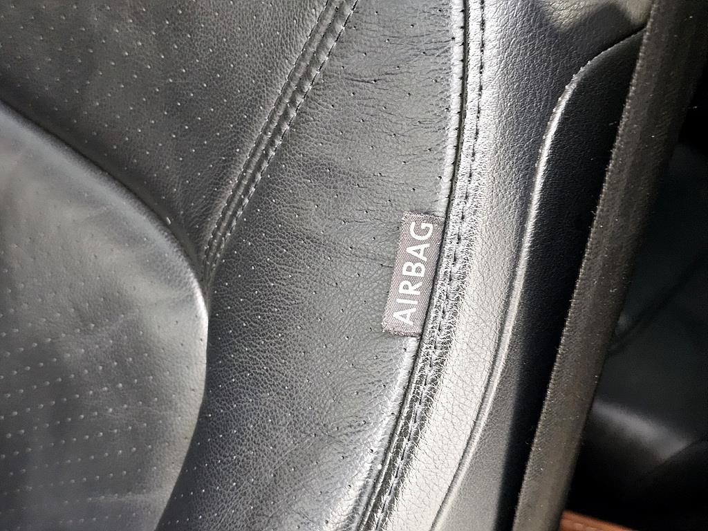 Volkswagen Beetle 2008 Amarillo - Importación desde Corea - HF Imports Iquique - Foto 13