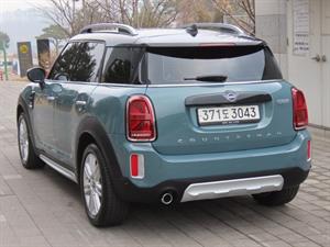 Mini Countryman - Vista 8