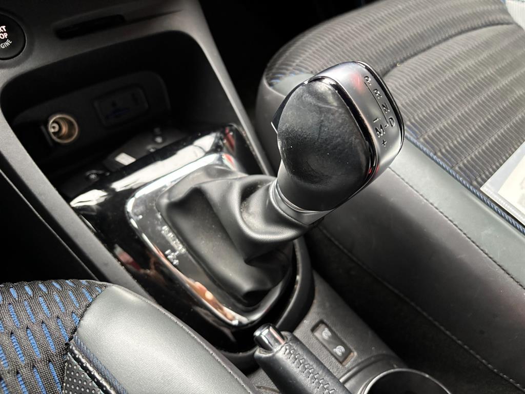 SAMSUNG QM3 - Vista 6