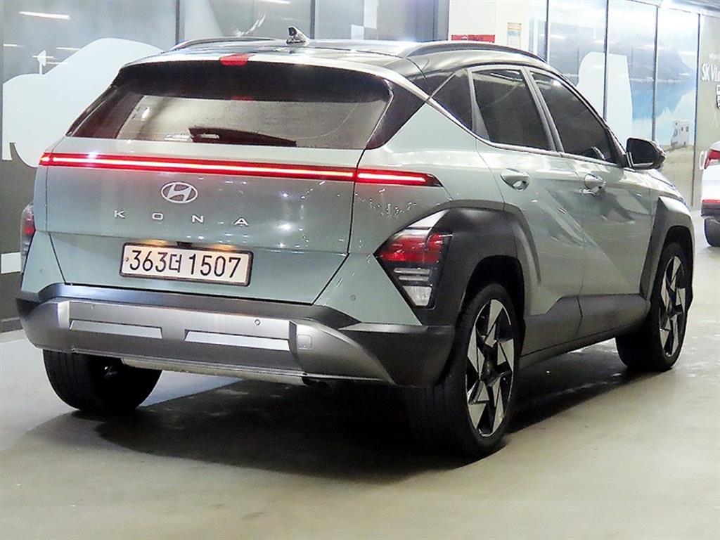 HYUNDAI Kona - Vista 4