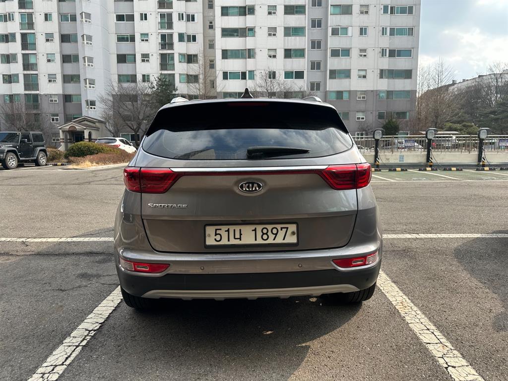 KIA Sportage - Vista 4