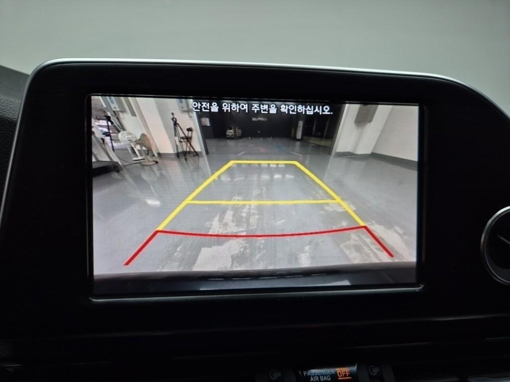 HYUNDAI Grandeur - Vista 8