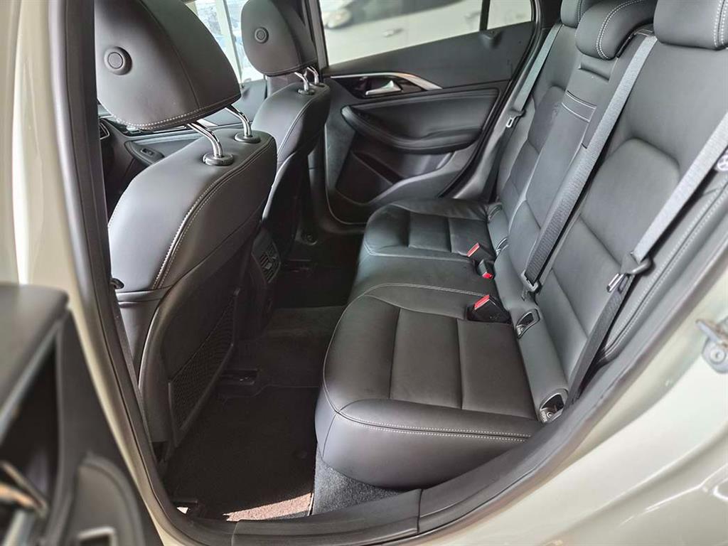 Infiniti Q - Vista 7