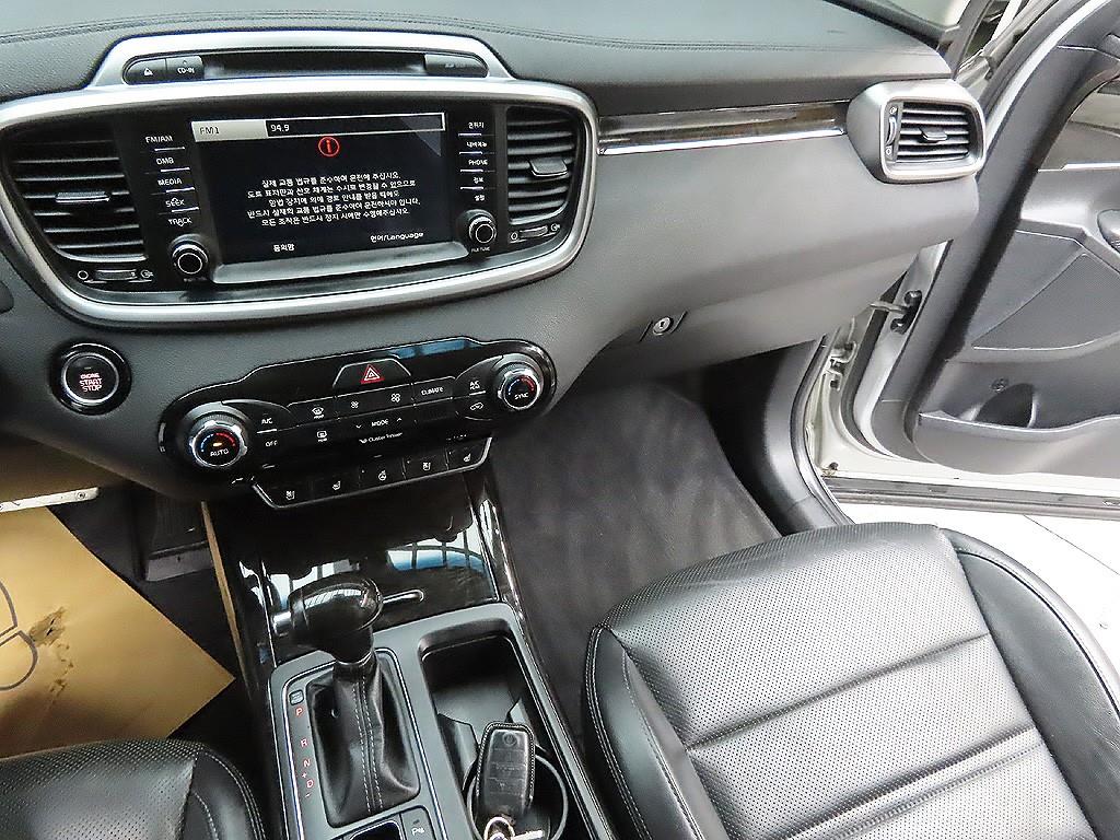 KIA Sorento 2015 Gris - Importación desde Corea - HF Imports Iquique - Foto 7