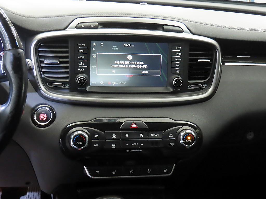 KIA Sorento - Vista 11