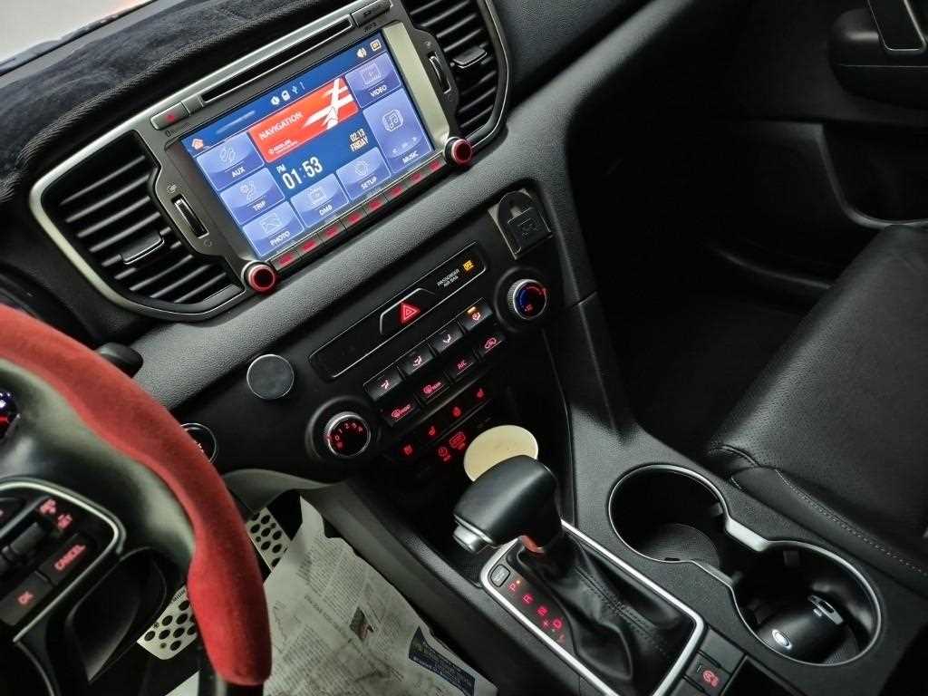 KIA Sportage - Vista 10