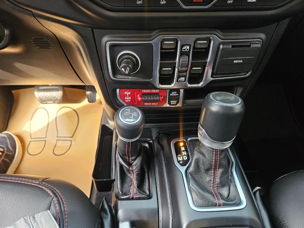 Jeep Wrangler - Vista 11