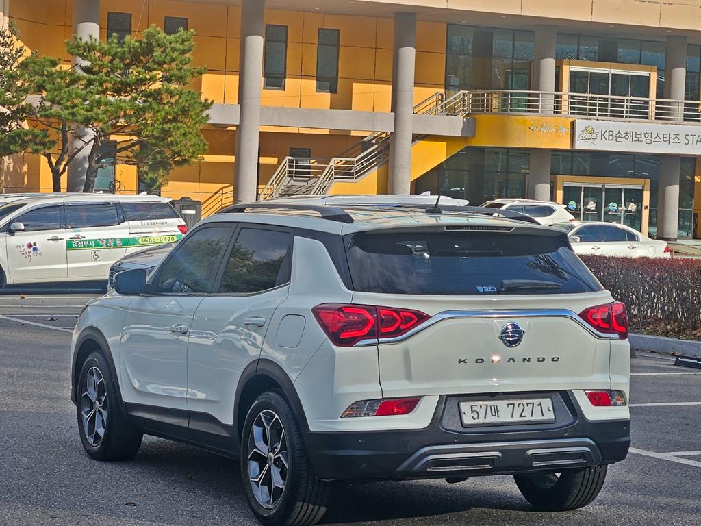 Ssangyong Korando - Vista 4