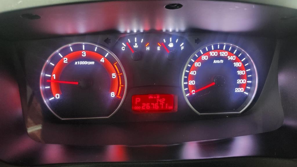 Ssangyong Korando - Vista 5