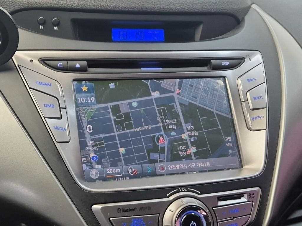 HYUNDAI Avante 2014 Gris - Importación desde Corea - HF Imports Iquique - Foto 13