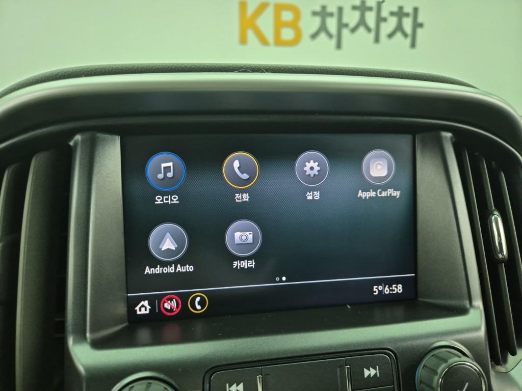 Chevrolet ?Colorado 2022 Gris - Importación desde Corea - HF Imports Iquique - Foto 13