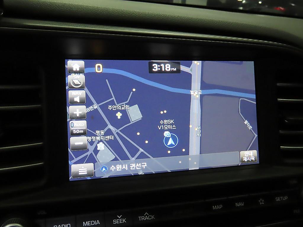 HYUNDAI Avante 2020 Blanco - Importación desde Corea - HF Imports Iquique - Foto 13