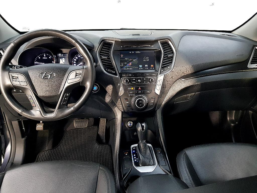 HYUNDAI Santa Fe - Vista 5