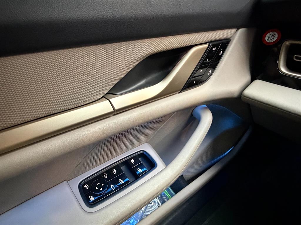 Porsche Taycan 2021 Blanco - Importación desde Corea - HF Imports Iquique - Foto 16