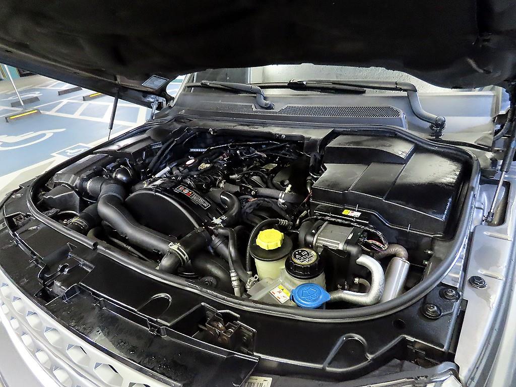 Land Rover Discovery 2016 Gris - Importación desde Corea - HF Imports Iquique - Foto 19