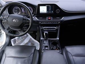 HYUNDAI Grandeur - Vista 10