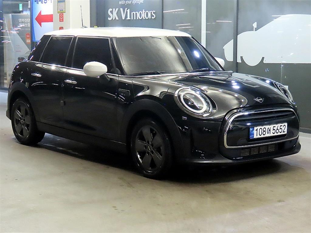 Mini Cooper 2023 Negro - Importación desde Corea - HF Imports Iquique - Foto 1