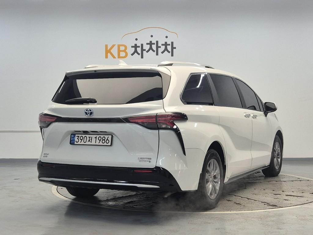 Toyota Siena - Vista 4