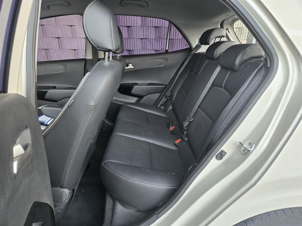 KIA Morning - Vista 5