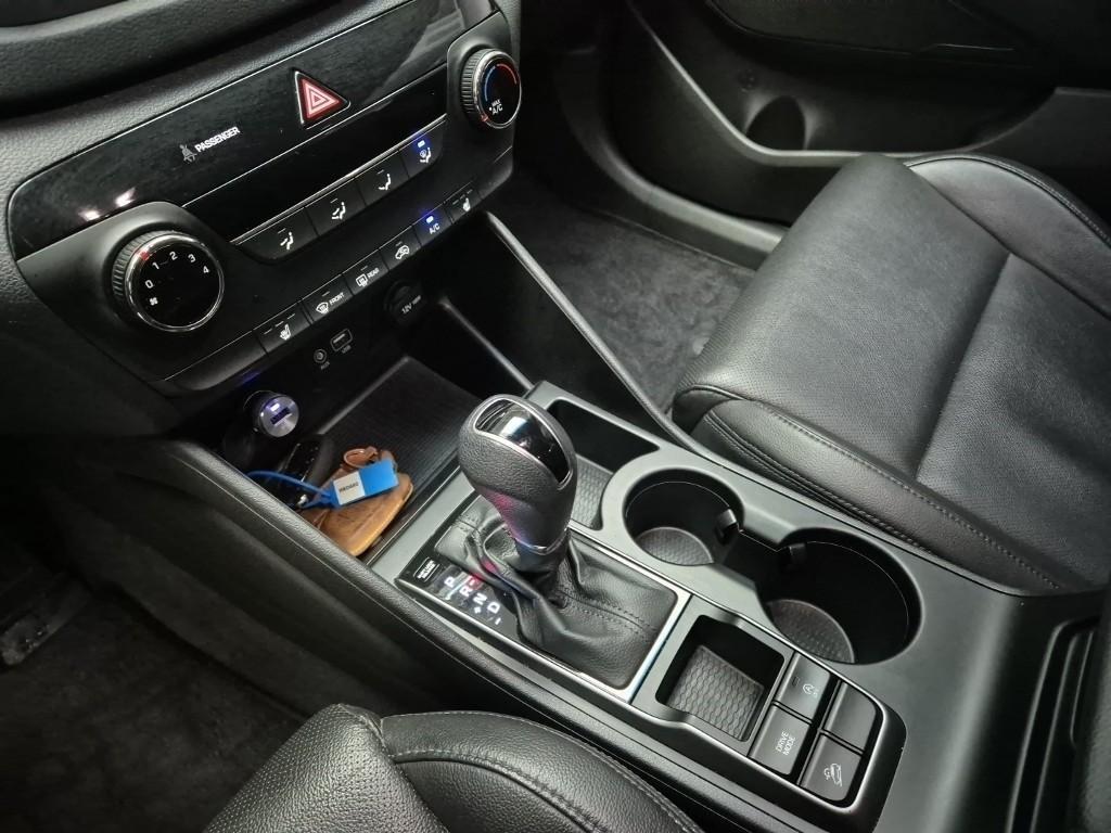 HYUNDAI Tucson - Vista 12