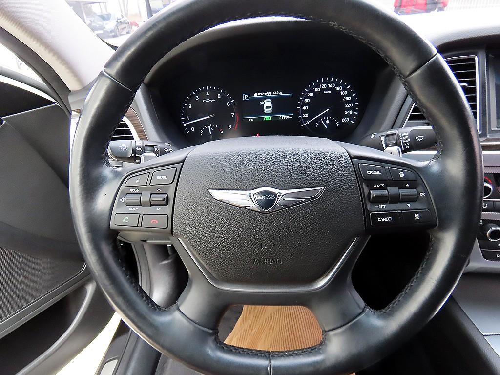 Genesis G80 - Vista 8