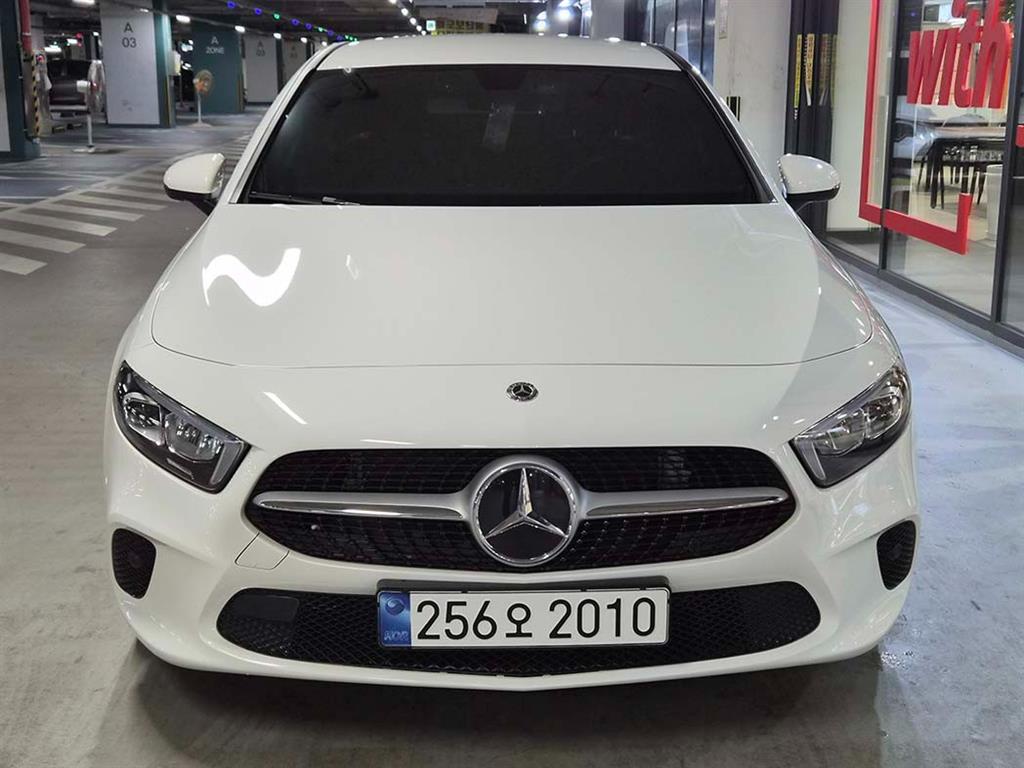 Mercedes Benz A Class - Vista 2