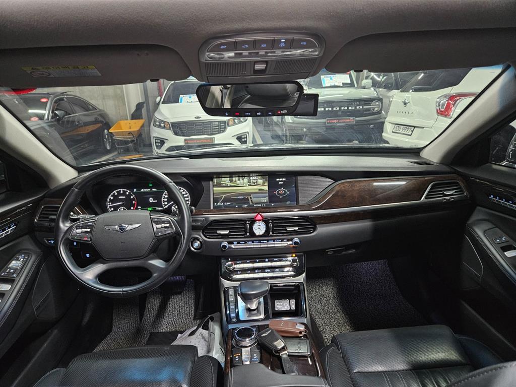 Genesis EQ900 - Vista 7