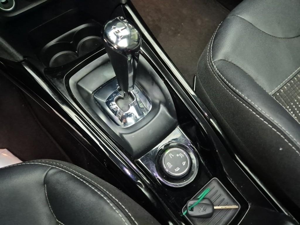 Peugeot 2008 - Vista 8