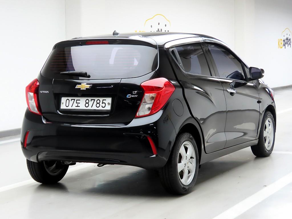 Chevrolet Spark - Vista 4