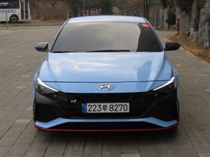 HYUNDAI Avante - Vista 2