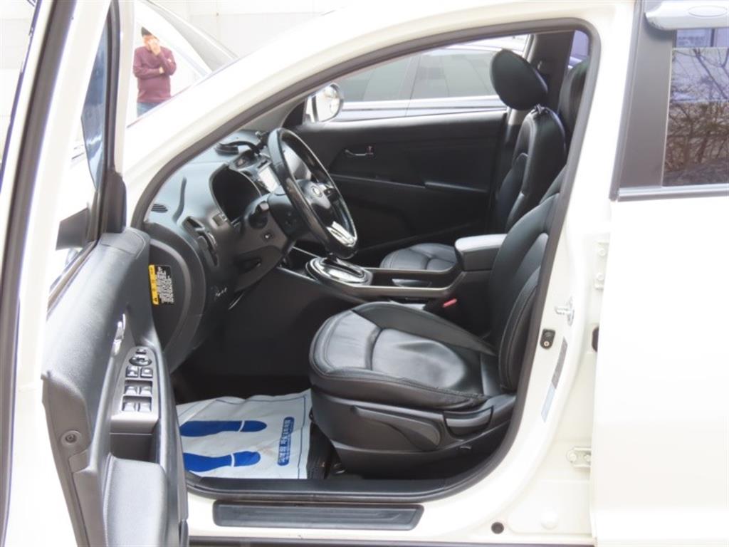 KIA Sportage 2013 Blanco - Importación desde Corea - HF Imports Iquique - Foto 13