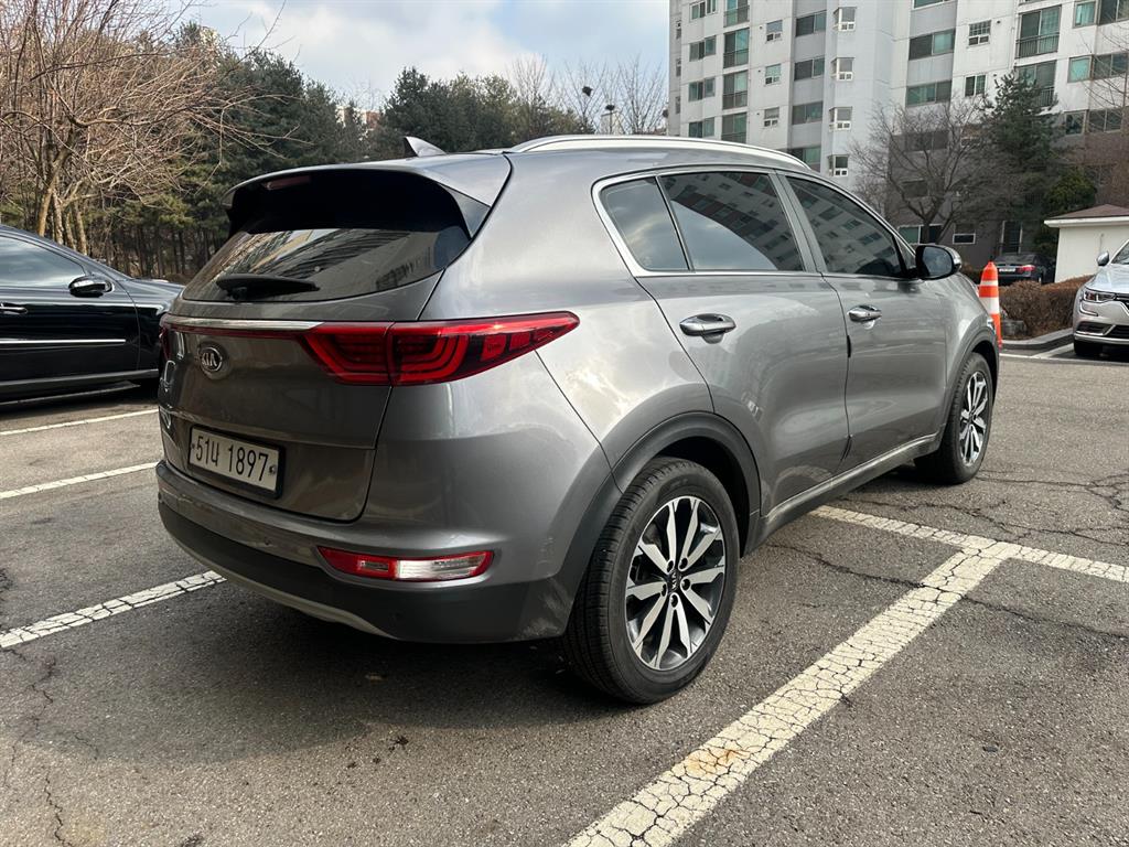 KIA Sportage - Vista 3