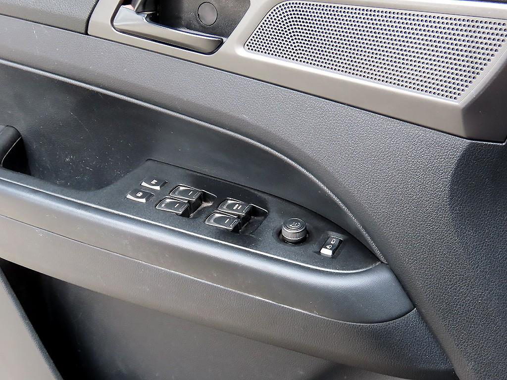 Ssangyong Rexton - Vista 11