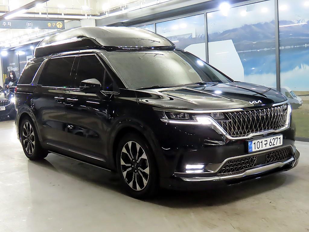 KIA Carnival 2023 Negro - Importación desde Corea - HF Imports Iquique - Foto 1