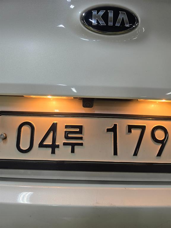 KIA Sportage - Vista 4