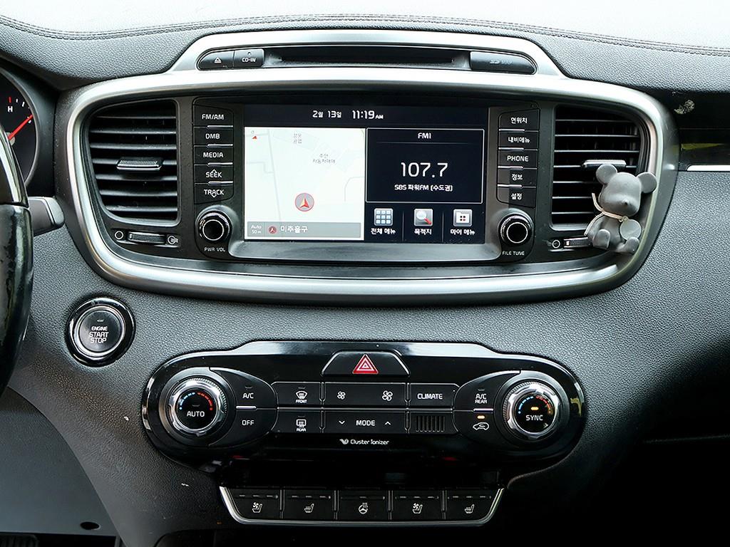 KIA Sorento 2015 Plateado - Importación desde Corea - HF Imports Iquique - Foto 8