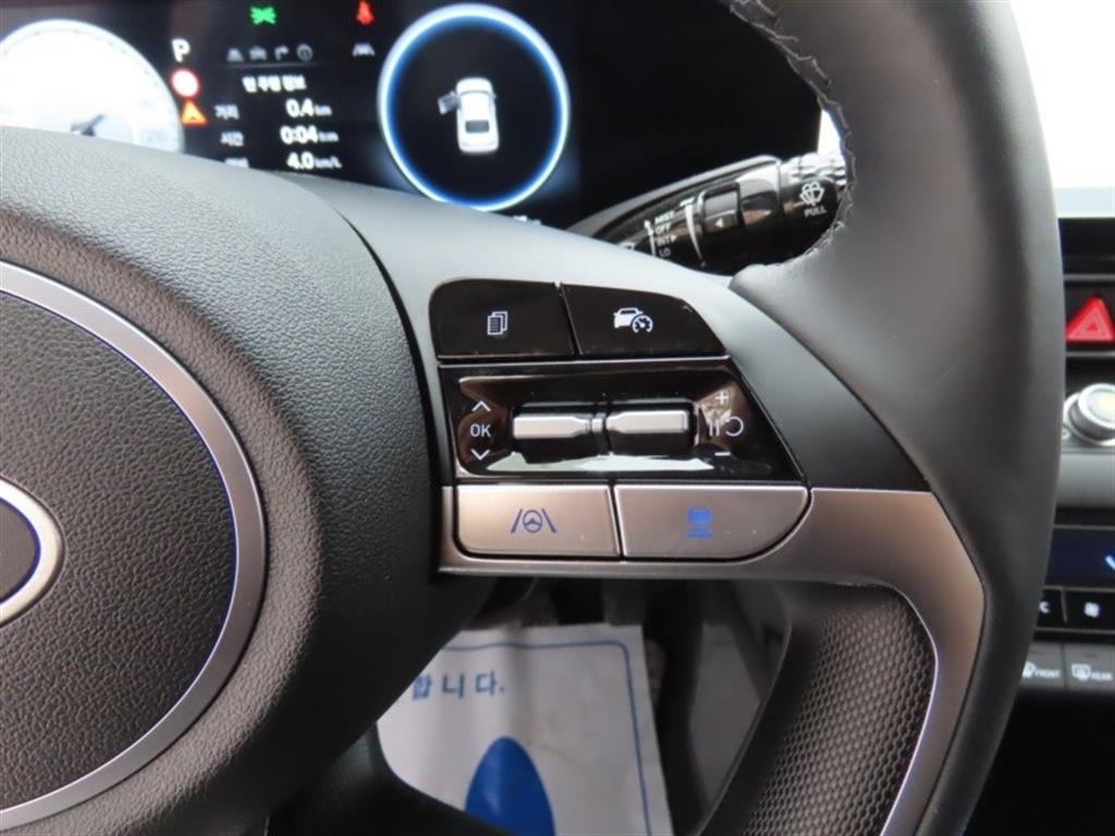 HYUNDAI Avante 2025 Blanco - Importación desde Corea - HF Imports Iquique - Foto 11