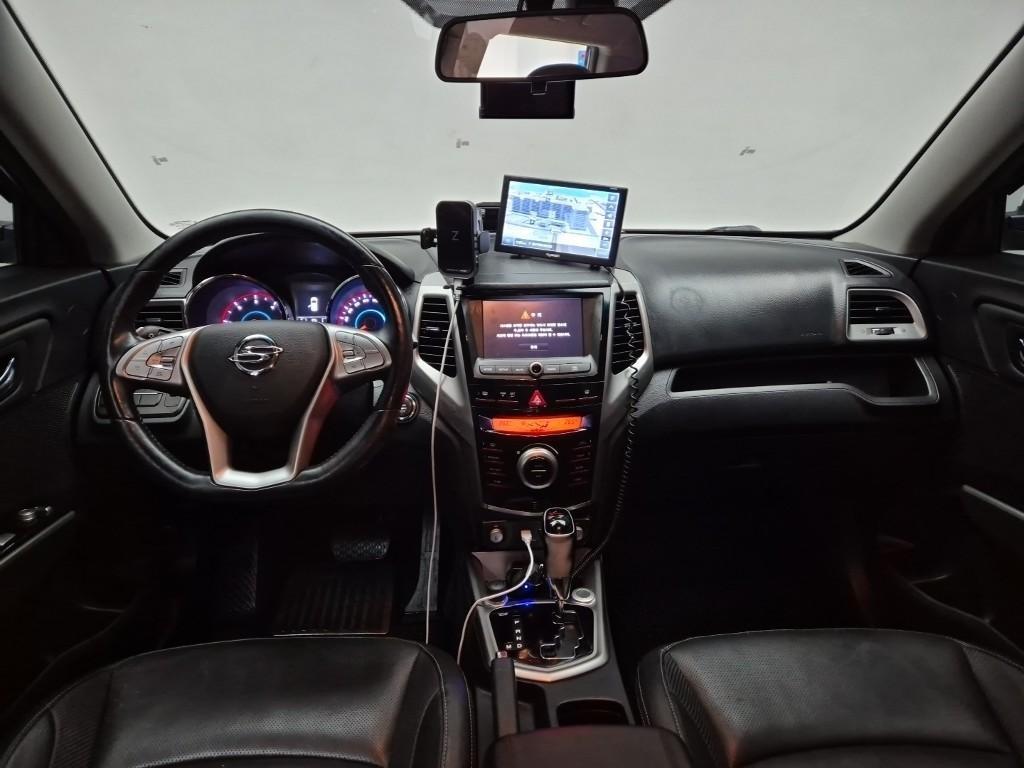 Ssangyong Tivoli - Vista 7