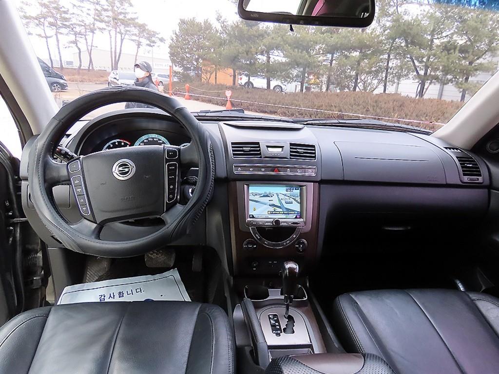 Ssangyong Rexton - Vista 7