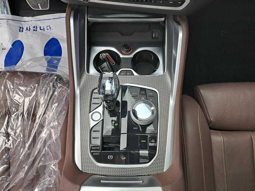 BMW X6 2021 Blanco - Importación desde Corea - HF Imports Iquique - Foto 14