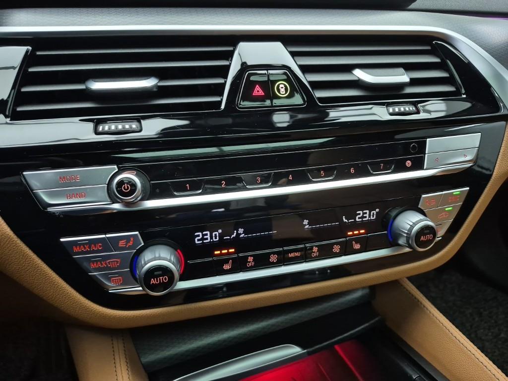 BMW 5 Series - Vista 10