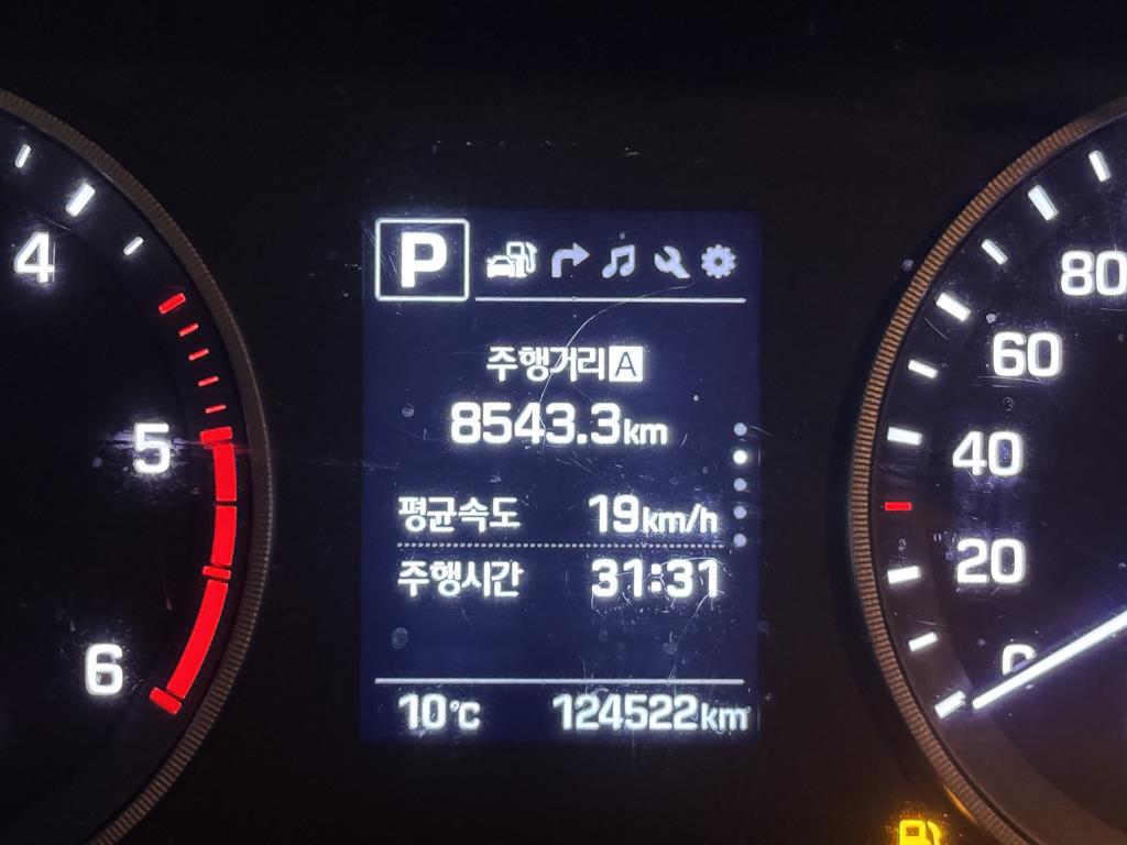 HYUNDAI Tucson - Vista 9